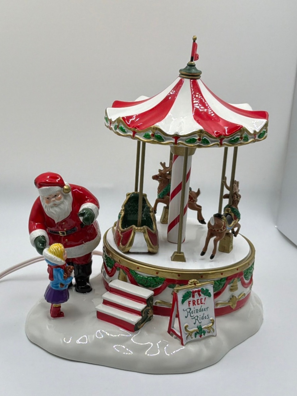 Dept 56 Snow Village Santa Comes to Town 2004 Animated 55222 Boxed